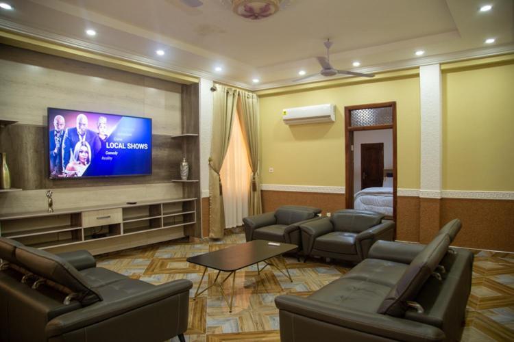 Macoba Luxury Apartments كوماسي المظهر الخارجي الصورة